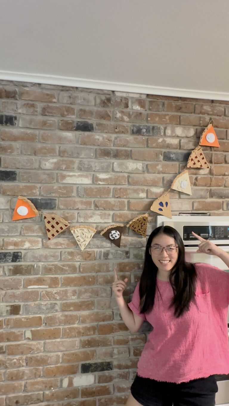 DIY Reversible Pie & Peppermint Garland